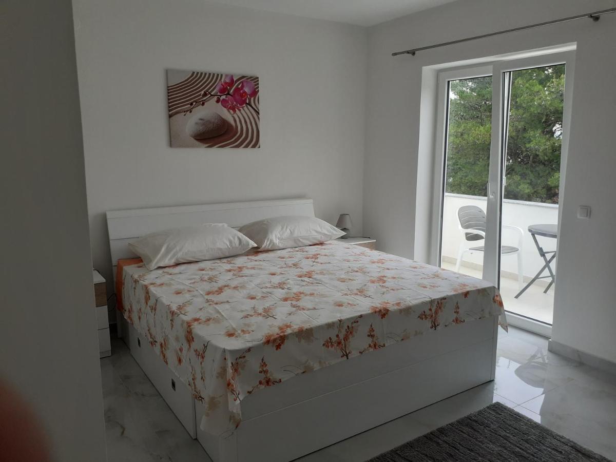 Apartmani Miletic Jelsa  Bagian luar foto