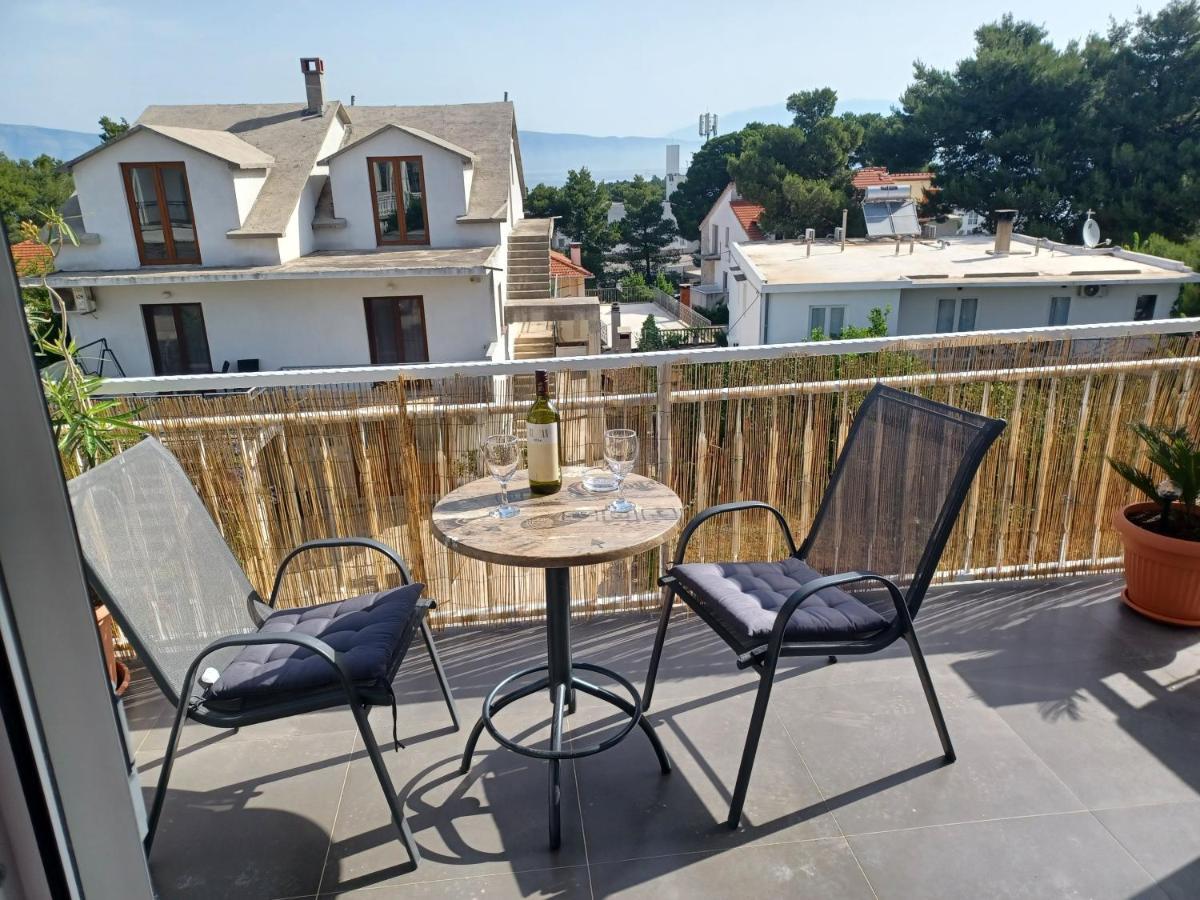 Apartmani Miletic Jelsa  Bagian luar foto