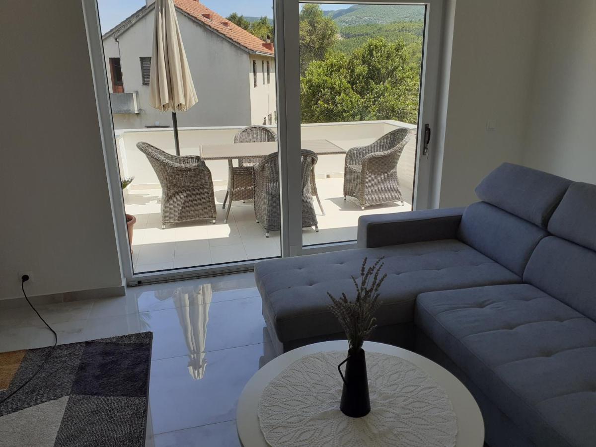 Apartmani Miletic Jelsa  Bagian luar foto
